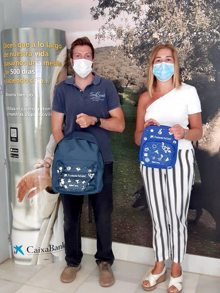 Ayudas de la fundación CaixaBank para la vuelta al cole.