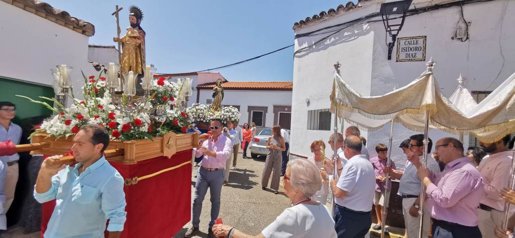 Junio: San Juan Bautista