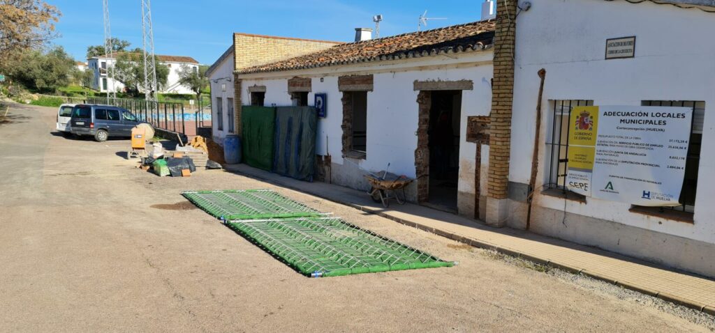 Avanzan las obras de los locales comerciales.