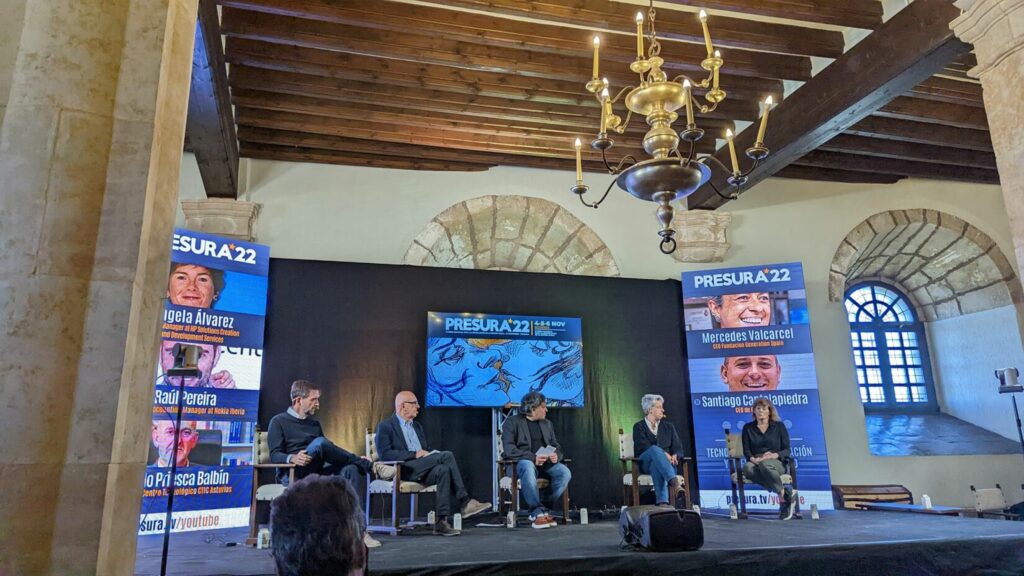 ASISTENCIA POR PARTE DEL ALCALDE, JAVIER GINÉS, A LA FERIA PRESURA'22 DE LA DESPOBLACIÓN EN SIGÜENZA, GUADALAJARA.