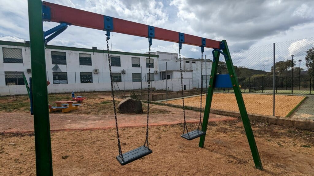 PARQUE INFANTIL REABIERTO.